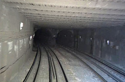 3-Tubes_Portico_Tube_Tunnel